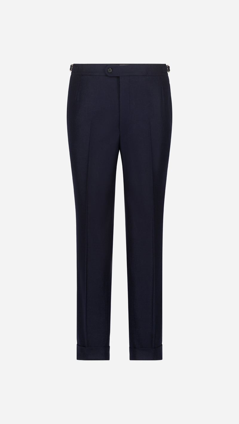 Le pantalon du costume droit Barthélémy en flanelle de laine coloris bleu marine de la collection automne-hiver 2024 de la Maison Gabriel Paris - vue de face